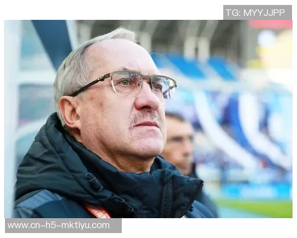 徐根宝坦言责任重大未达目标或将告别执教生涯 徐根宝坦言责任重大未达目标或将告别执教生涯