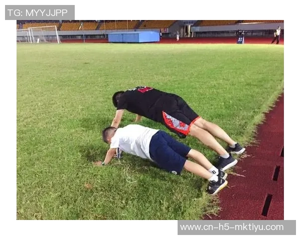 纳斯坚定信任埃奇库姆选择留他在场上锻炼成长的决策分析