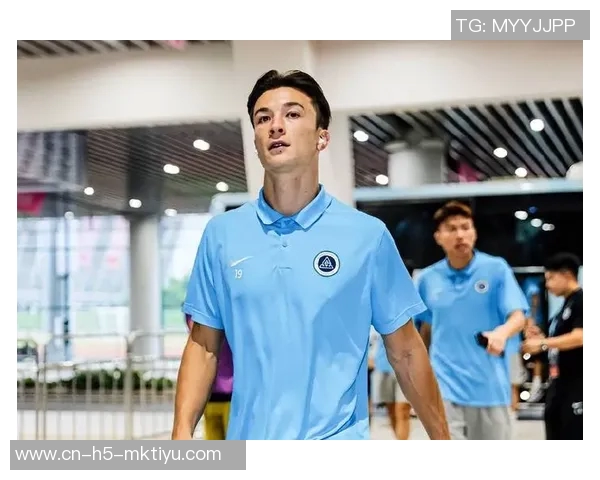 安永佳加盟上海海港几成定局张源也在积极洽谈中