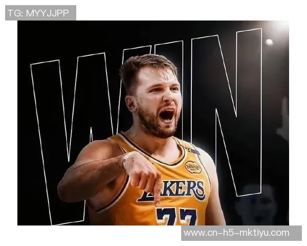 德隆谈东契奇与詹姆斯关系不佳未扶摔倒事件引发热议