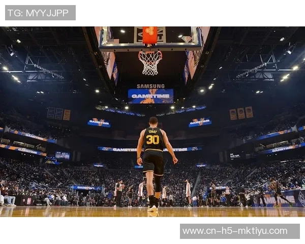 费尔斯半场表现惨淡三投全失仅得2板1助空篮失手令人失望